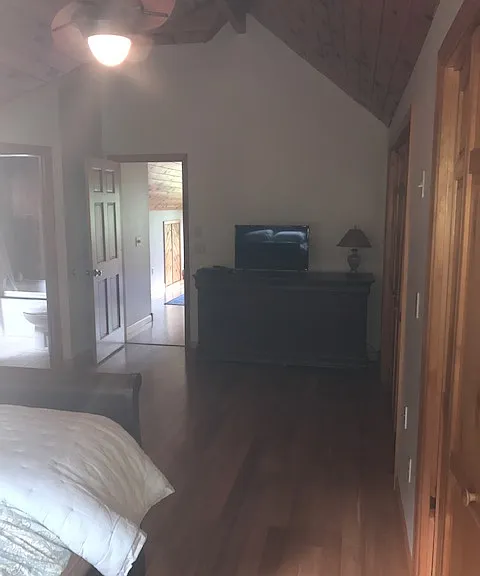 16 Petronella Dr — Photo 5