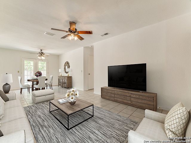 1st image of 5602 Apple Creek Dr