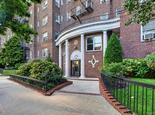 110-55 72nd Rd #507, Forest Hills, NY 11375