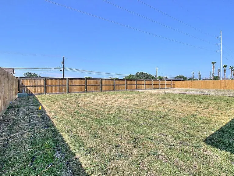 7522 Sable Creek Dr — Photo 52