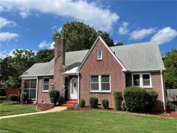 51 Channing Ave, Portsmouth, VA 23702