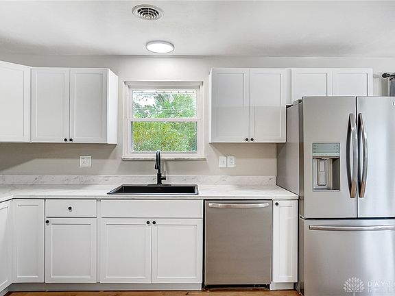 3rd image of 4724 Polen Dr
