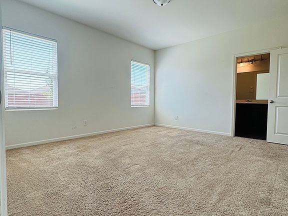 4th image of 6432 Bishop Dr