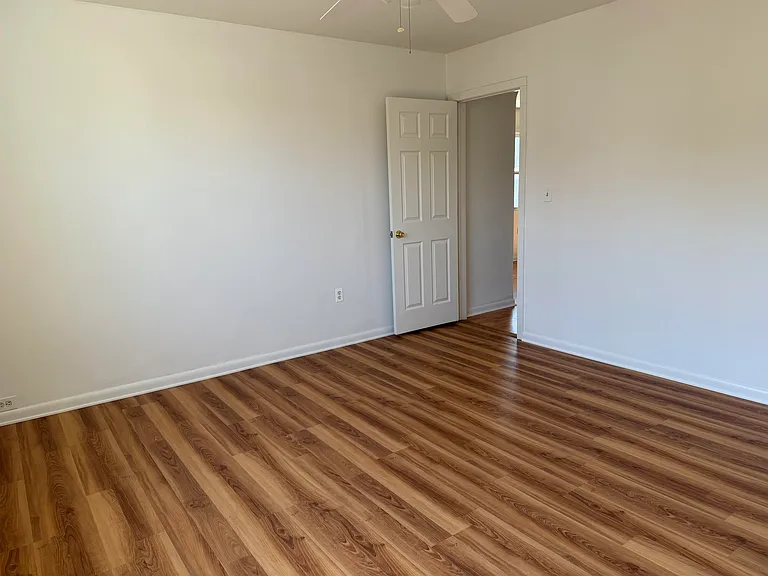 119 Marsellus Pl #2 — Photo 18