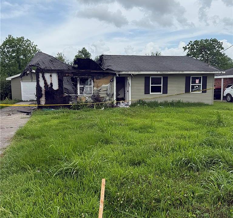 1st image of 572 Gardenia St