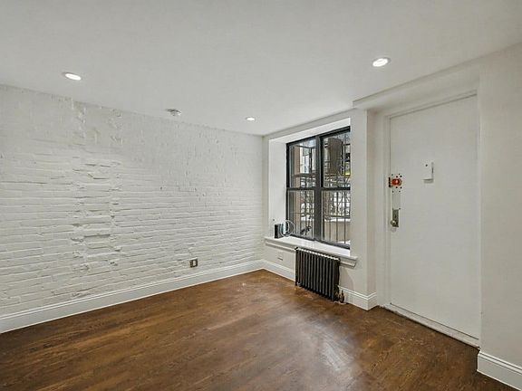 3rd image of 39 E 1st St #F