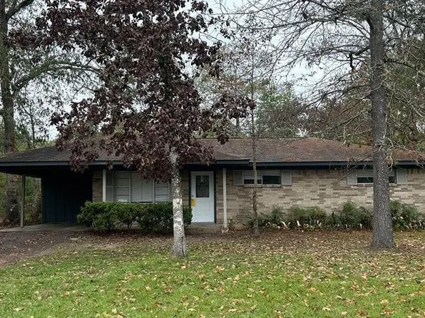 1802 Cypress St, Lufkin, TX 75901