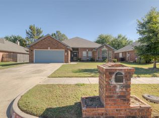 2709 Weymouth Way, Norman, OK 73071