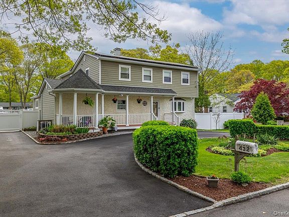 2nd image of 432 Puritan Drive