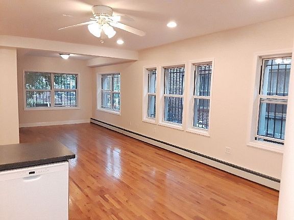4th image of 21-61 24th St #1F