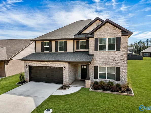 122 Kretzer Ct, Huntsville, AL 35806