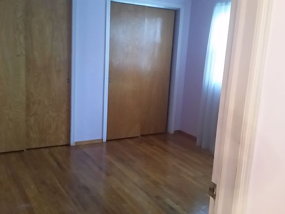 4th image of 11 Park St