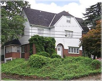 1st image of 3242 Beechwood Blvd