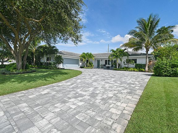 2nd image of 2083 Ardley Court