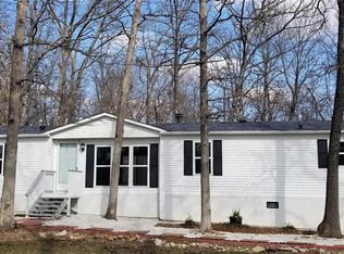 102 Chapman Farm Rd, Winfield, MO 63389