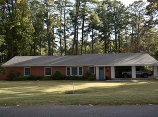 615 Partee Dr, Magnolia, AR 71753