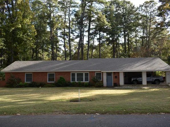 615 Partee Dr, Magnolia, AR 71753