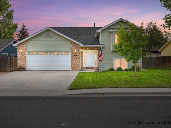 830 Centennial Dr, Cheyenne, WY 82001