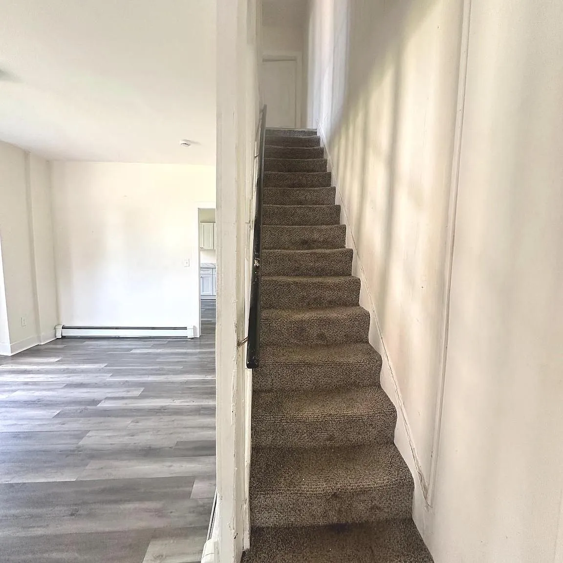 4 bed, 1.0 bath, 1800 sqft, $2,200 — Photo 4