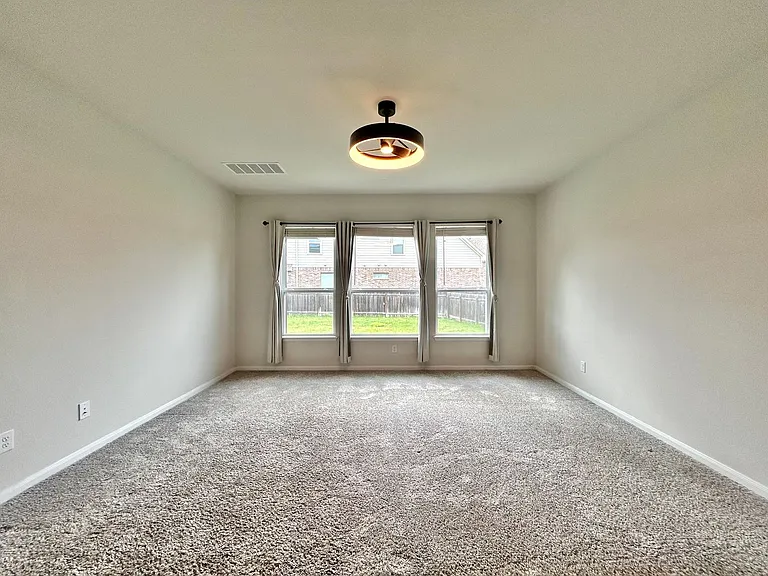 208 Azalea Springs Rd — Photo 25