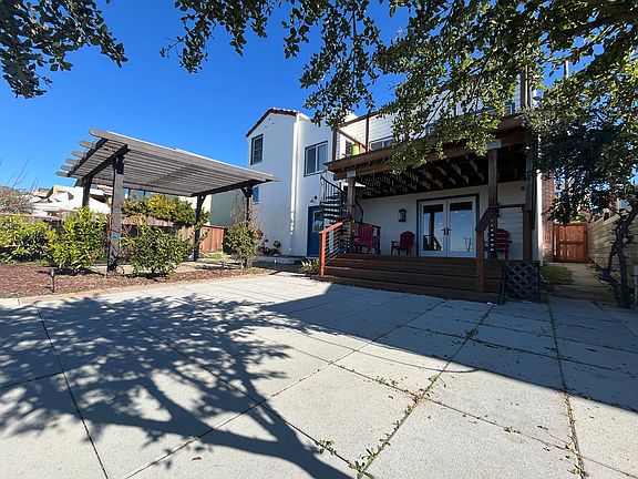4th image of 5523 Macdonald Ave