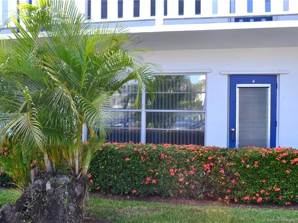 2929 SE Ocean Blvd #4, Stuart, FL 34996