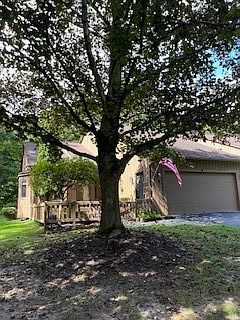 1st image of 9 Circle Wood Rd