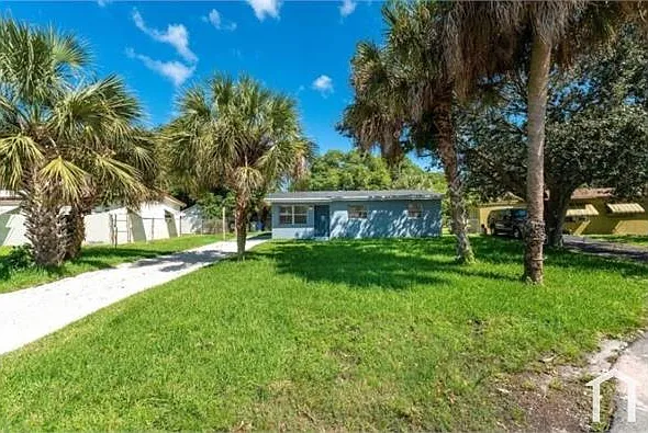 3 bed, 900 sqft, $3,000 — Photo 3