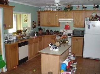 2nd image of 2241 SE Monitor St