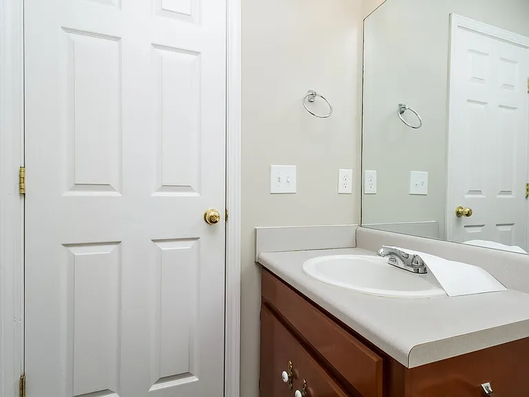 4465 Winton Dr — Photo 16