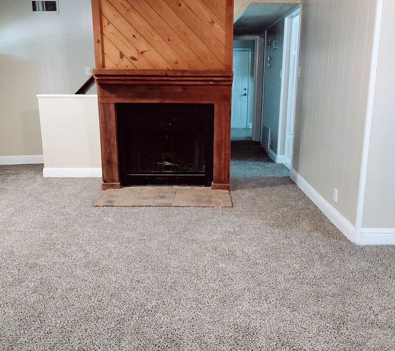 2nd image of 402 Frederick St