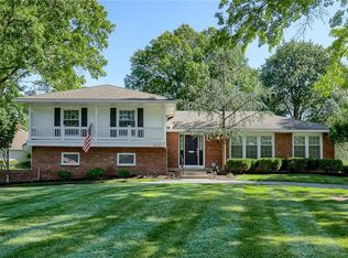 9833 Lamar Ave, Overland Park, KS 66207