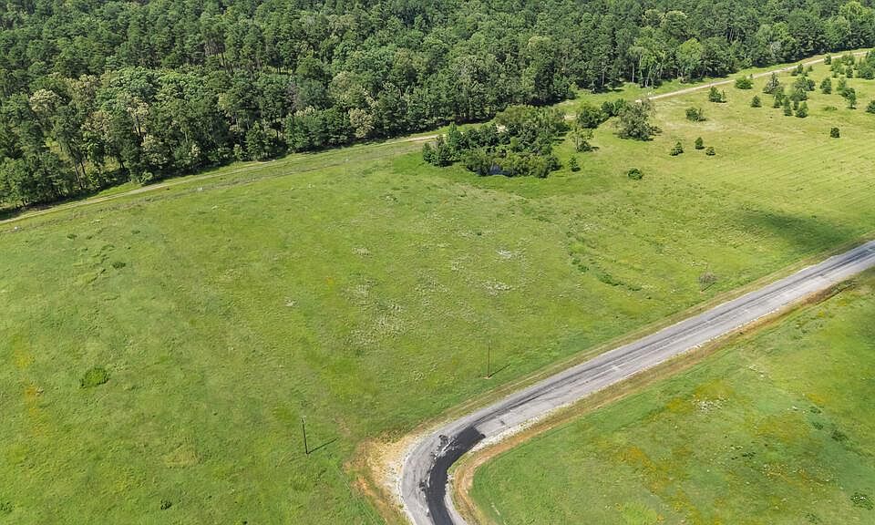 1st image of Big Acres Rd