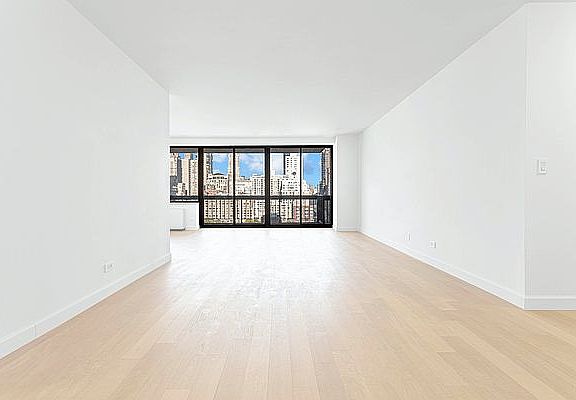 3rd image of 245 E 58th St #27B