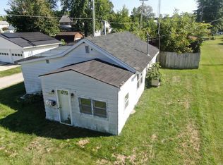 605 W 2nd St, Ligonier, IN 46767