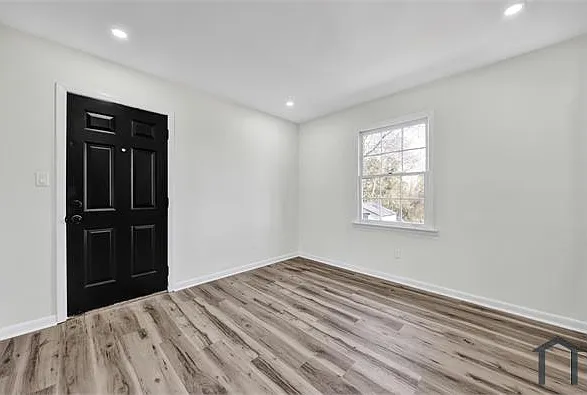 3913 Rock Ridge Rd — Photo 17