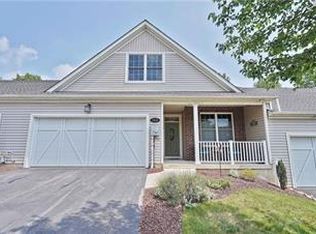 5534 Briar Ln, Whitehall, PA 18052
