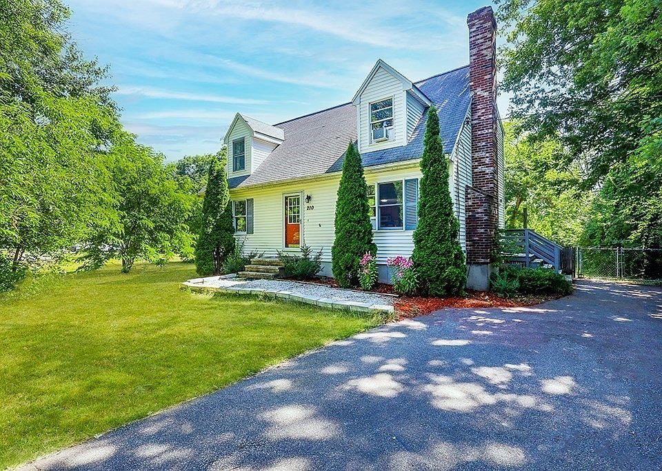 210 Hartford Ave, Bellingham, MA 02019 Zillow