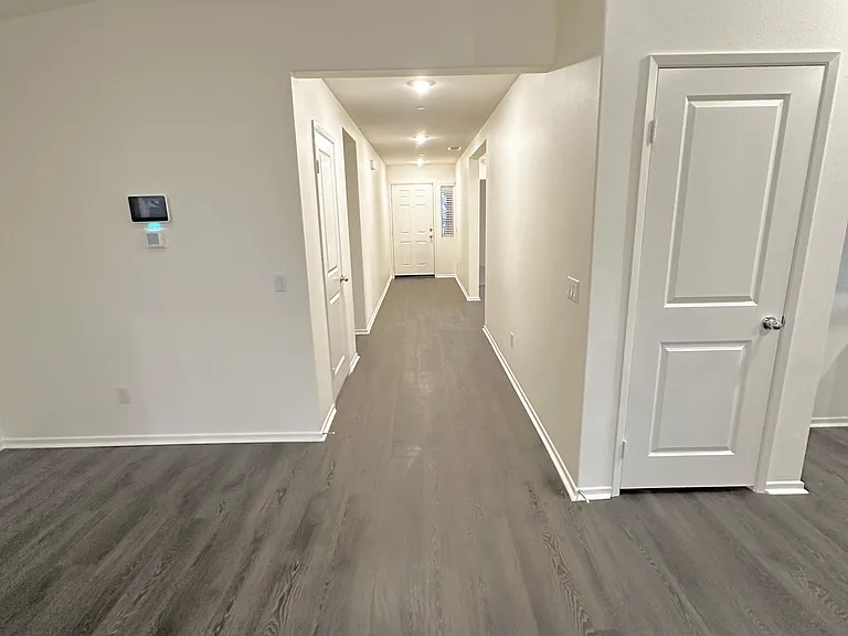 1338 Division Ct — Photo 7