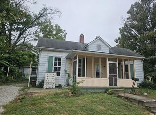 1 E Hefron St, Washington, IN 47501