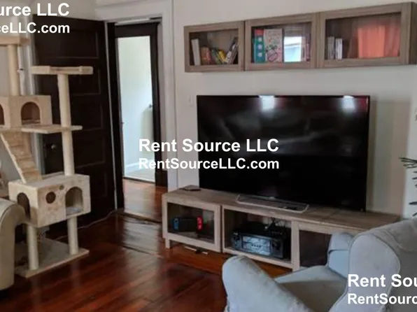 19 Hawthorne St, Somerville, MA 02144