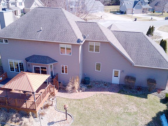 4th image of 4818 Marilyn Jane Way