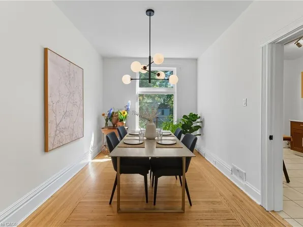 13 Bruce St, Hamilton, ON L8P 3M5