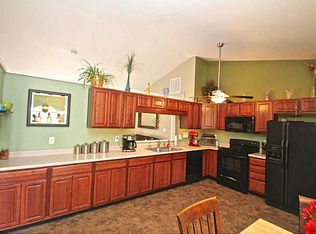 6230 Copeland Lakes Ln, Indianapolis, IN 46221