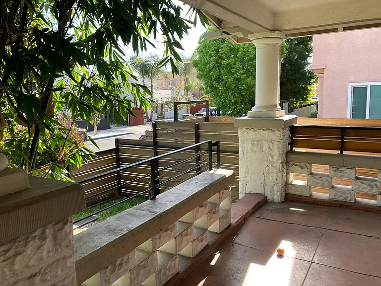 4435 Burns Ave #1 — Photo 33