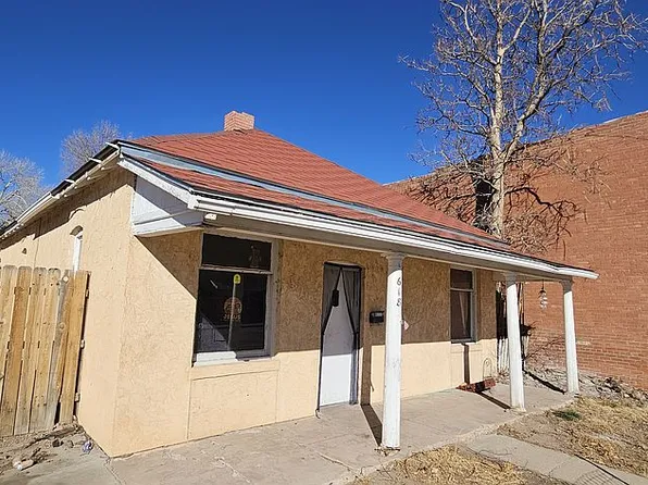 618 W 7th St, Walsenburg, CO 81089
