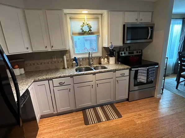 (undisclosed Address), Baldwinsville, NY 13027