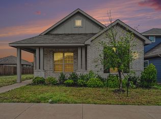 11013 Firebrush Ln, Fort Worth, TX 76108