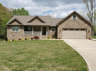 7137 Coleman Cir, Baxter, TN 38544