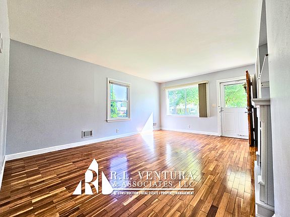 4th image of 3168 Spruce St